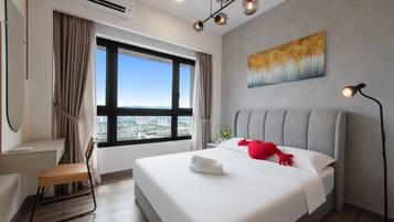 Comfort Suite, 2 Bedrooms, Kitchen, City View