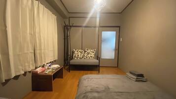 1 bedroom, free WiFi, bed sheets