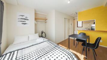 1 bedroom, free WiFi, bed sheets