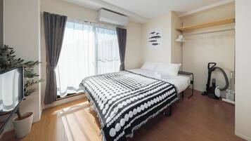 1 bedroom, free WiFi, bed sheets