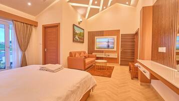 Suíte superior, sacada | Escrivaninha, espaço de trabalho para notebook, Wi-Fi de cortesia