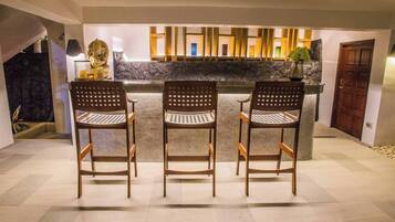 Bar (in der Unterkunft)