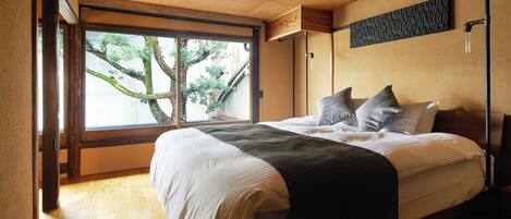 2 camere, una scrivania, ferro/asse da stiro, Wi-Fi gratuito