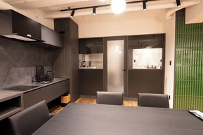 Dining - Villa Customa Room 501 / Taito-ku Tokyo (Taito-ku)