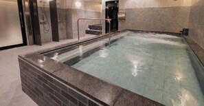 Spa - Villa Customa Room 501 / Taito-ku Tokyo (Taito-ku)