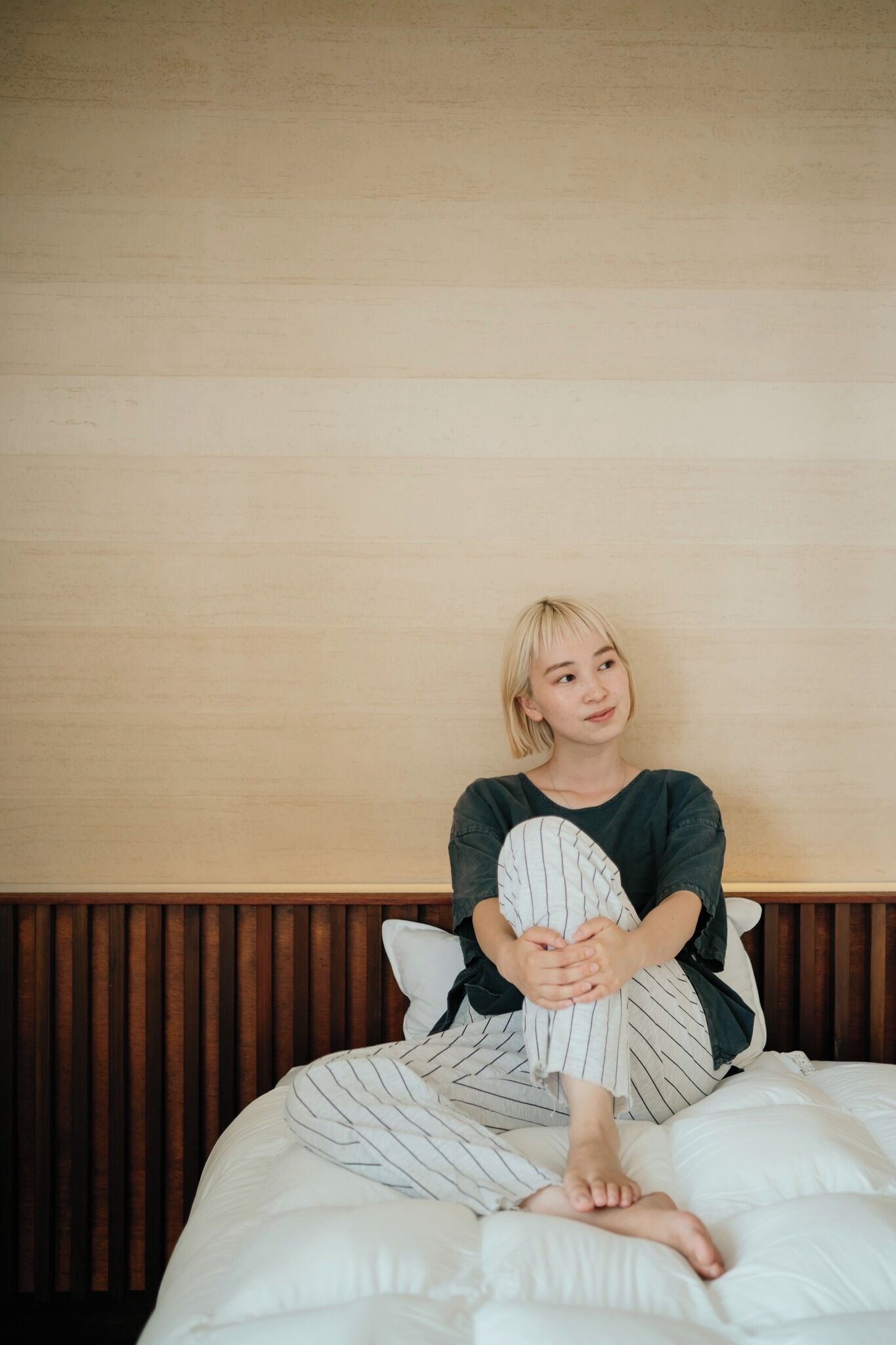 書桌、免費 Wi-Fi、床單