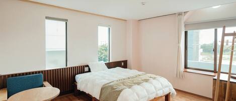 Desk, free WiFi, bed sheets