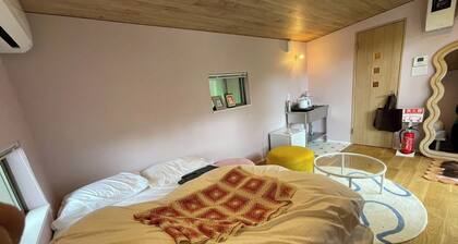 Cottage Wa double bed / Kaga Ishikawa