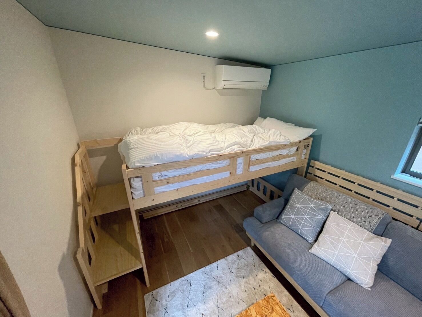 1 habitación y ropa de cama 