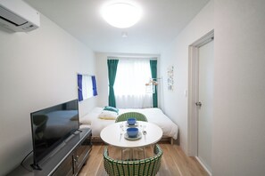 1 bedroom, free WiFi, bed sheets