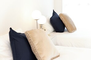 4 habitaciones, escritorio, wifi gratis y ropa de cama 