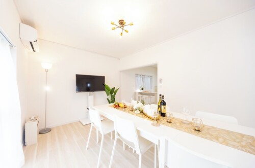 Accommodates 13 people Dog run and BBQ available / Yokkaichi Mie