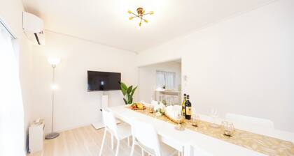 Accommodates 13 people Dog run and BBQ available / Yokkaichi Mie