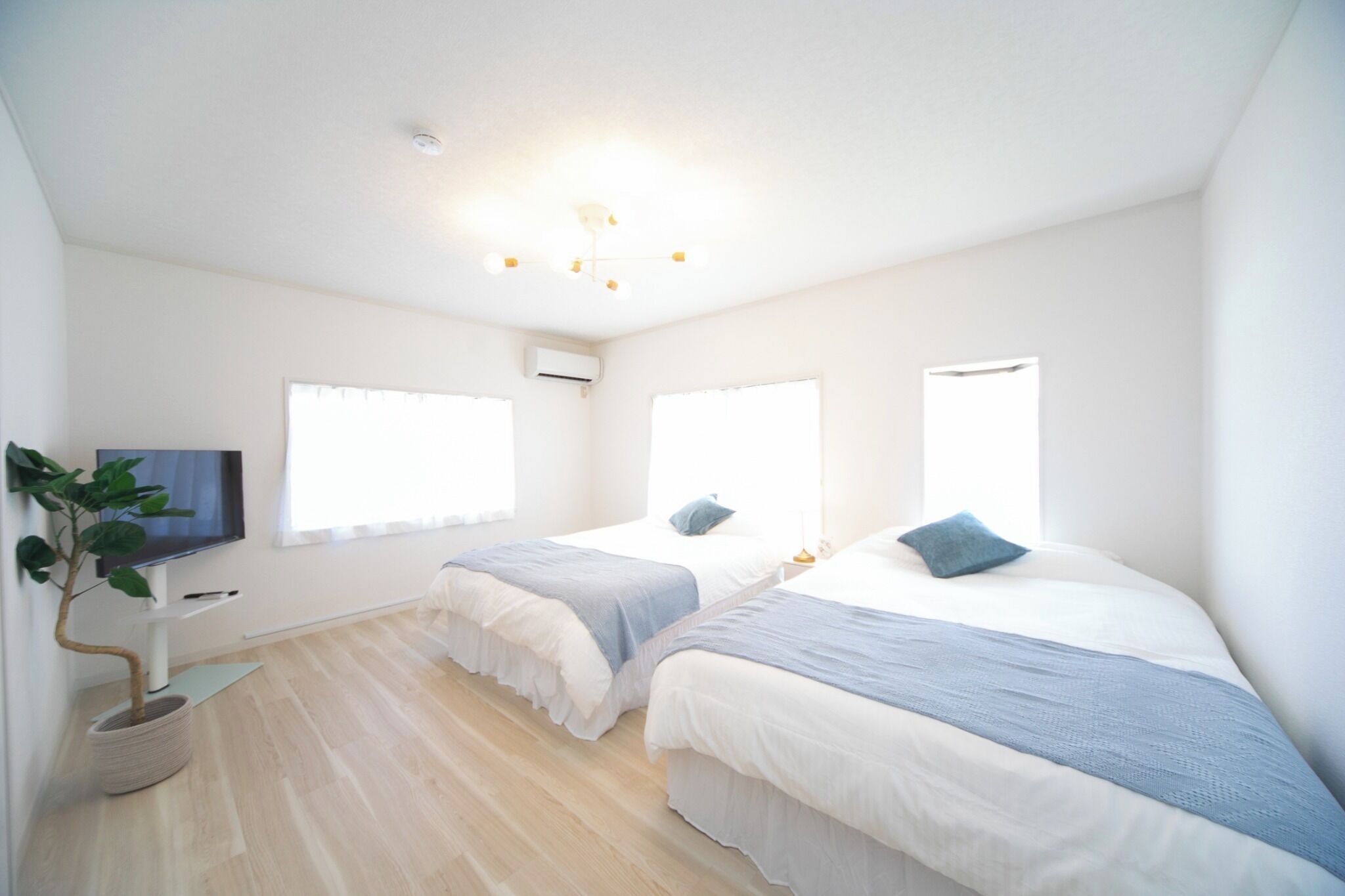 1 bedroom, desk, free WiFi, bed sheets