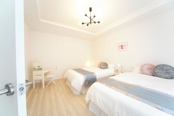 1 habitación, escritorio, wifi gratis y ropa de cama 