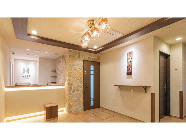 المنشأة من الداخل