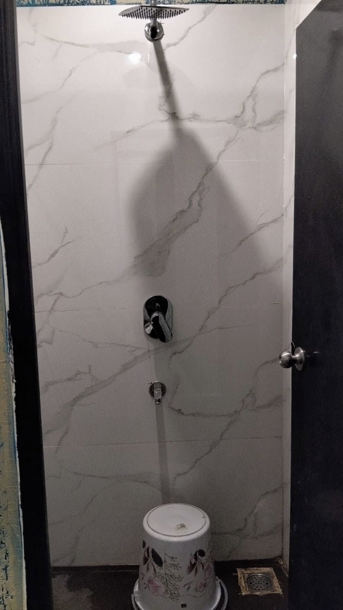 Dormitório compartilhado | Banheiro | Chuveiro, toalhas de banho, sabonete 