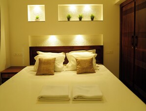 3 chambres, Wi-Fi, draps fournis