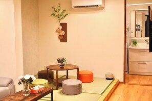 ستائر تعتيم وواي فاي مجانًا