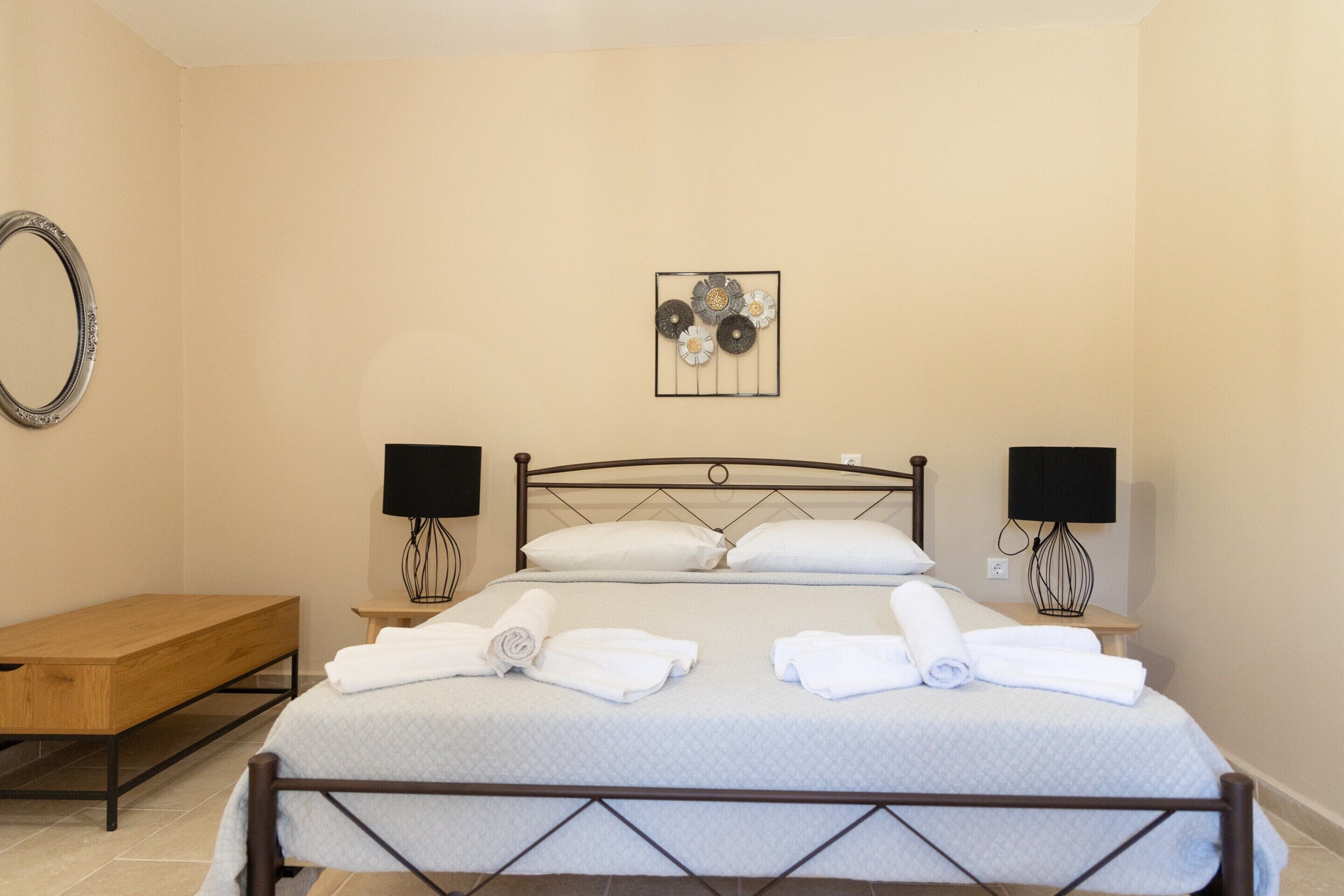 Apartment | 2 bedrooms, iron/ironing board