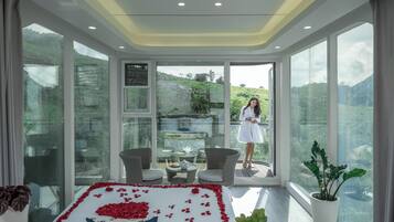 Quadruple Room, Mountain View | Balcony