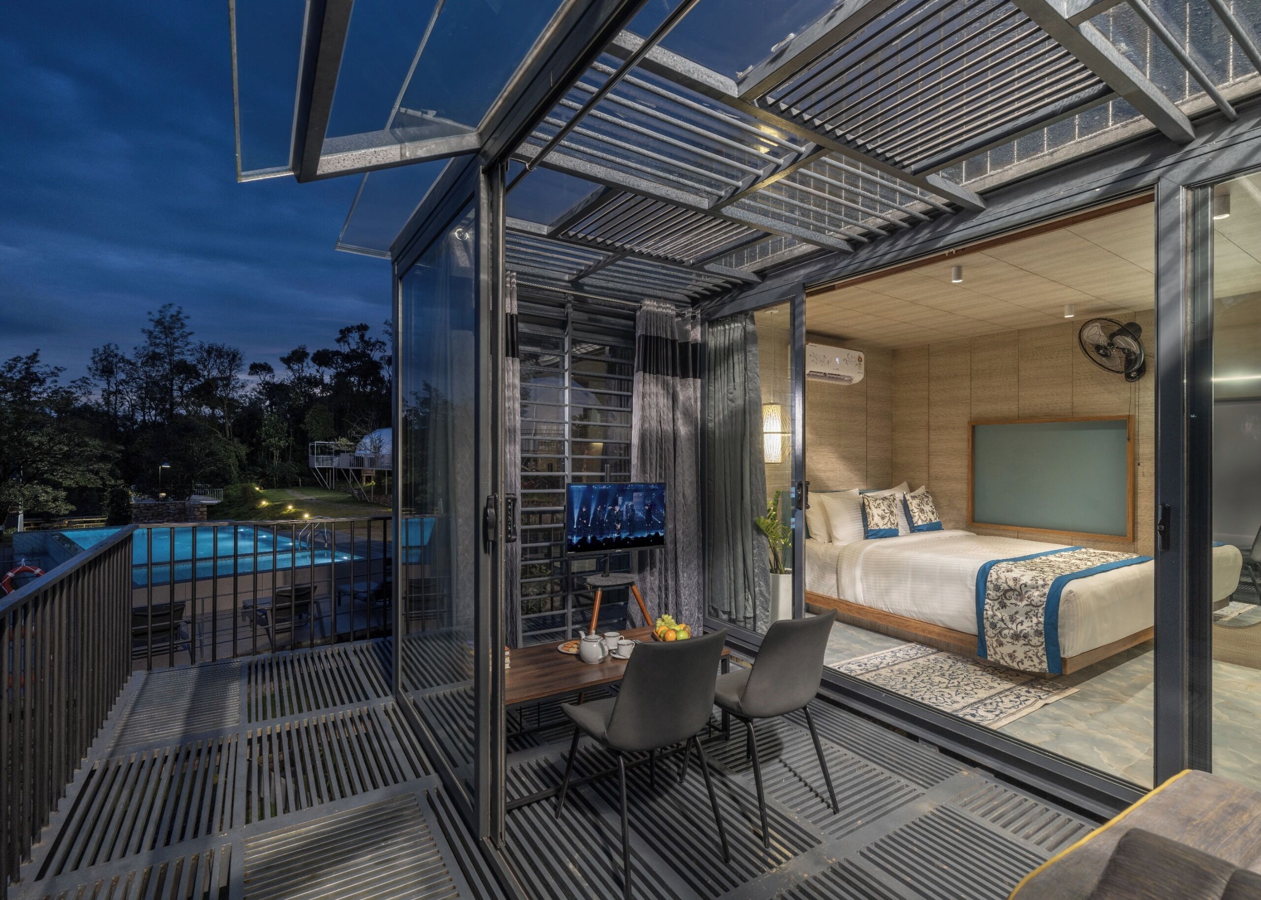 Container Home | 免费 WiFi