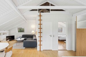 Uklassifisert bilde, 3 av 16, knapp