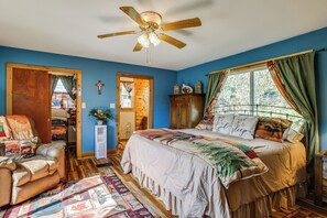 1 habitación, escritorio, cuna de viaje y internet 