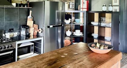 The Gardeners Cottage Wildes Meadow. Peaceful and Unique.