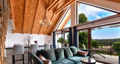 Plivanje u Zalazak Sunca - Three Bedroom House