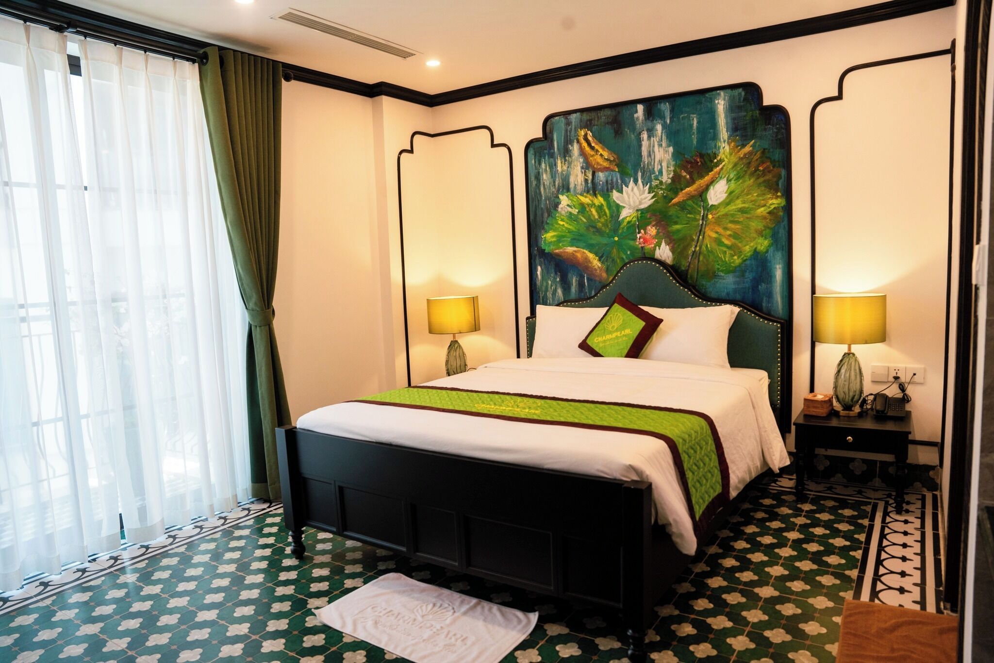 Basic Room, Balcony, City View | Desk, blackout drapes, iron/ironing board, free WiFi