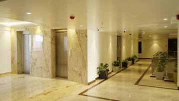 Iron/ironing board, free WiFi