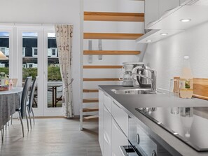 Fridge, dishwasher, cookware/dishes/utensils - "Benthe" - 100m to the fjord by Interhome (Vestervig)
