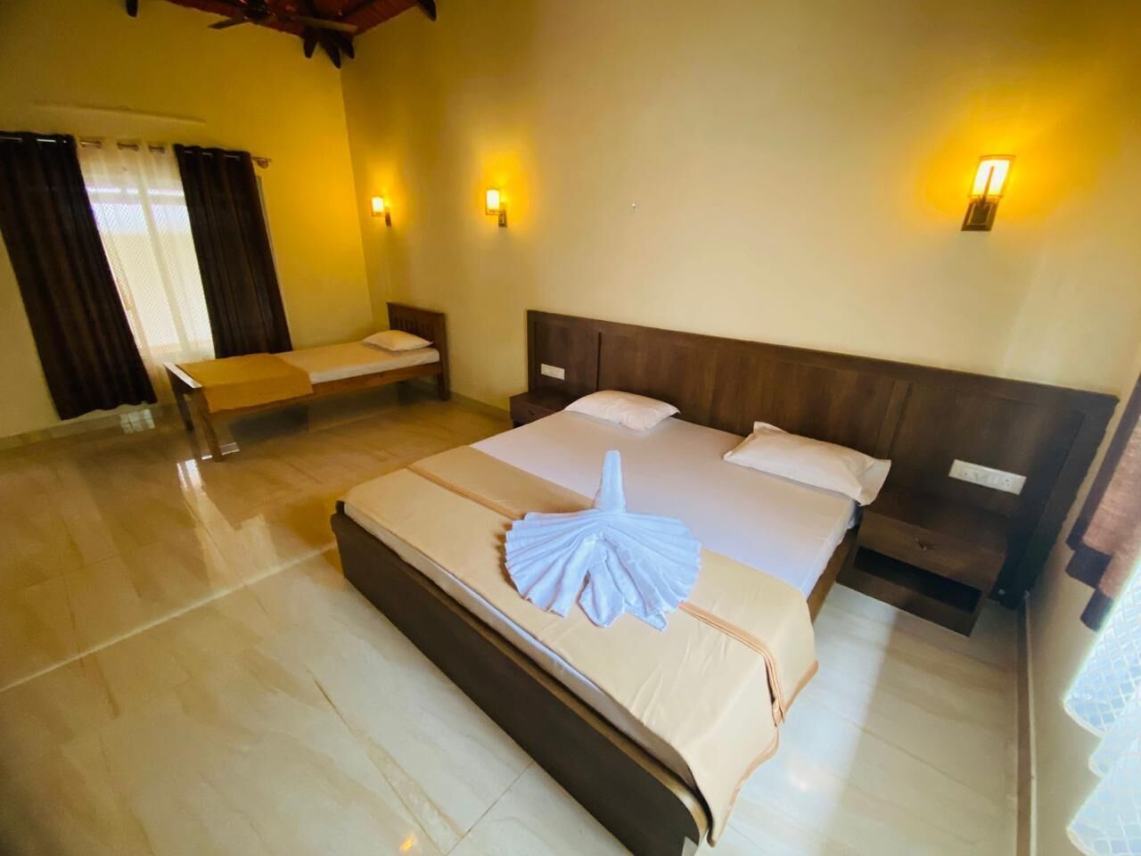 Honeymoon-Zimmer, Gartenblick | Schreibtisch, kostenloses WLAN