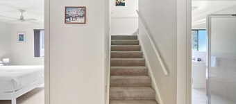 Beachside Retreat with Garage Parking