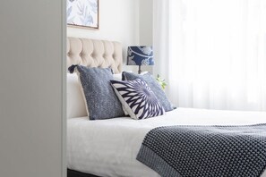 Apartment | 2 Schlafzimmer, laptopgeeigneter Arbeitsplatz, Bügeleisen/Bügelbrett