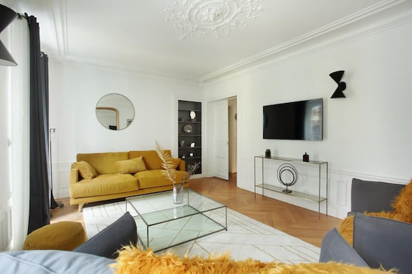 Smart TV y oficina 