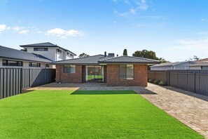 Exterior - Charming Forrestfield Escape! (Forrestfield)