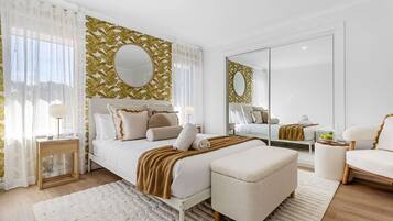 4 bedrooms, desk, iron/ironing board, travel cot