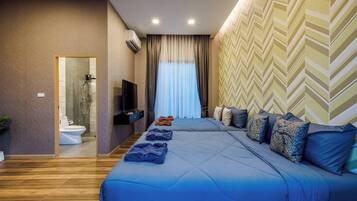 Iron/ironing board, internet, bed sheets, wheelchair access