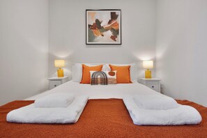 2 bedrooms, iron/ironing board, free WiFi