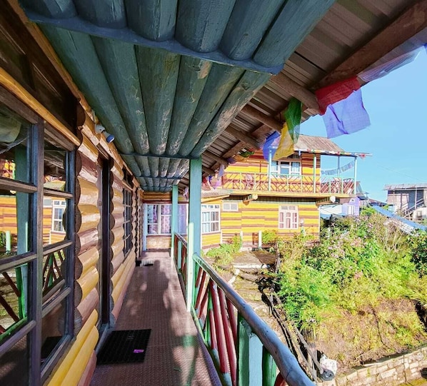 Front of property - Paradise Homestay (Kalimpong)