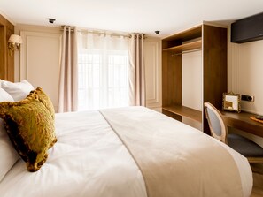 Apartment | View from room - Merveil Luxury Suite - Marais - Turenne (Paris)