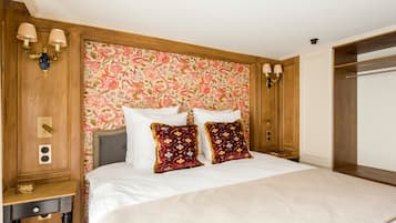 Appartement | Coffres-forts dans les chambres, bureau