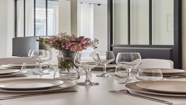 Dining - Charming Apartment Center of Paris-Montorgueil (Paris)