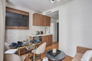Interior - New Apartment Center of Paris Le Marais (Paris)