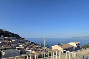 Property grounds - Aria condizionata e terrazza vista mare (Castelsardo)