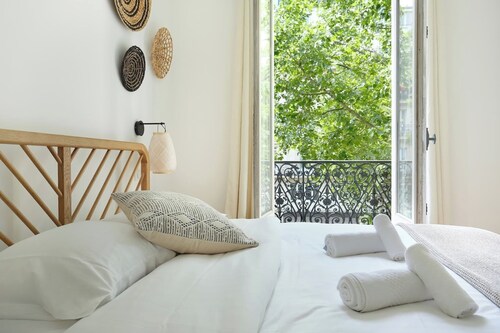 bel appartement centre de Paris