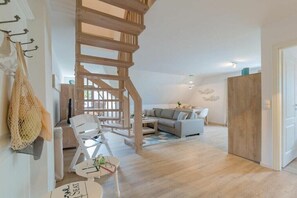 Smart TV, stereo - House on the Beach 2 (Zingst)