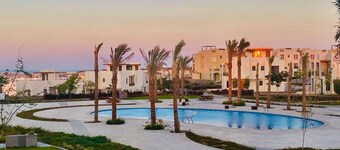 Makadi Heights Luxury 1-BR App Garden & Lagoon